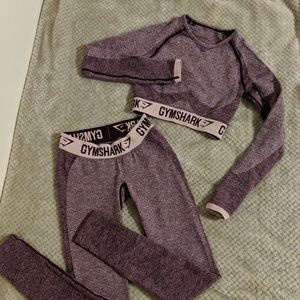 Gymshark Flex set: dark ruby marl/ blush nude